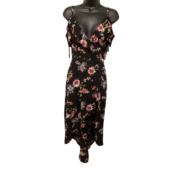 Iz Byer Dresses & Skirts - IZ Byer Black‎ Floral Cold Shoulder Ruffle Maxi Dress Size 1